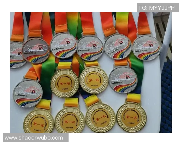 西安羽毛球队在世界锦标赛积分榜中以73分稳居第一名展现强大实力